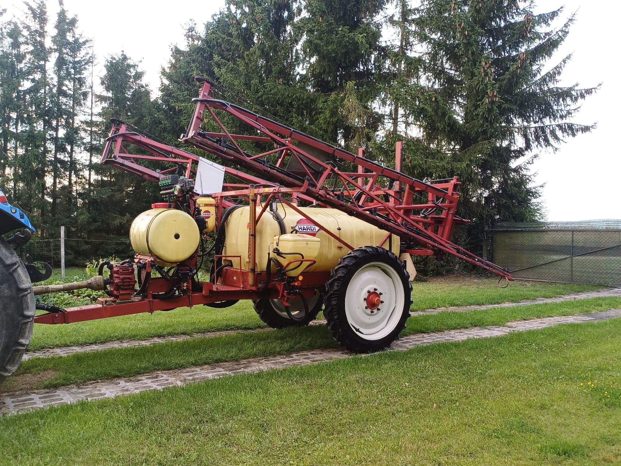 Opryskiwacz Hardi TR 2000