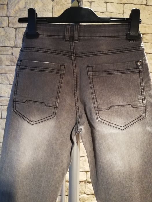 Spodnie jeans (12)  146 cm na 10 lat