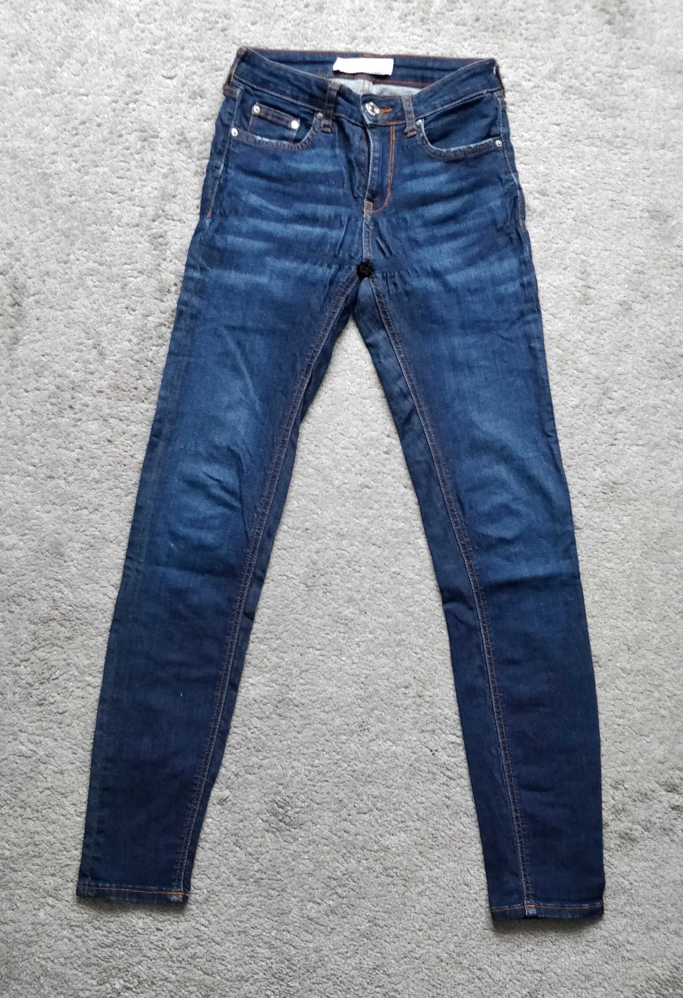 Spodnie ZARA jeansowe, rozmiar 34, dżinsowe, dziewczęce, skinny