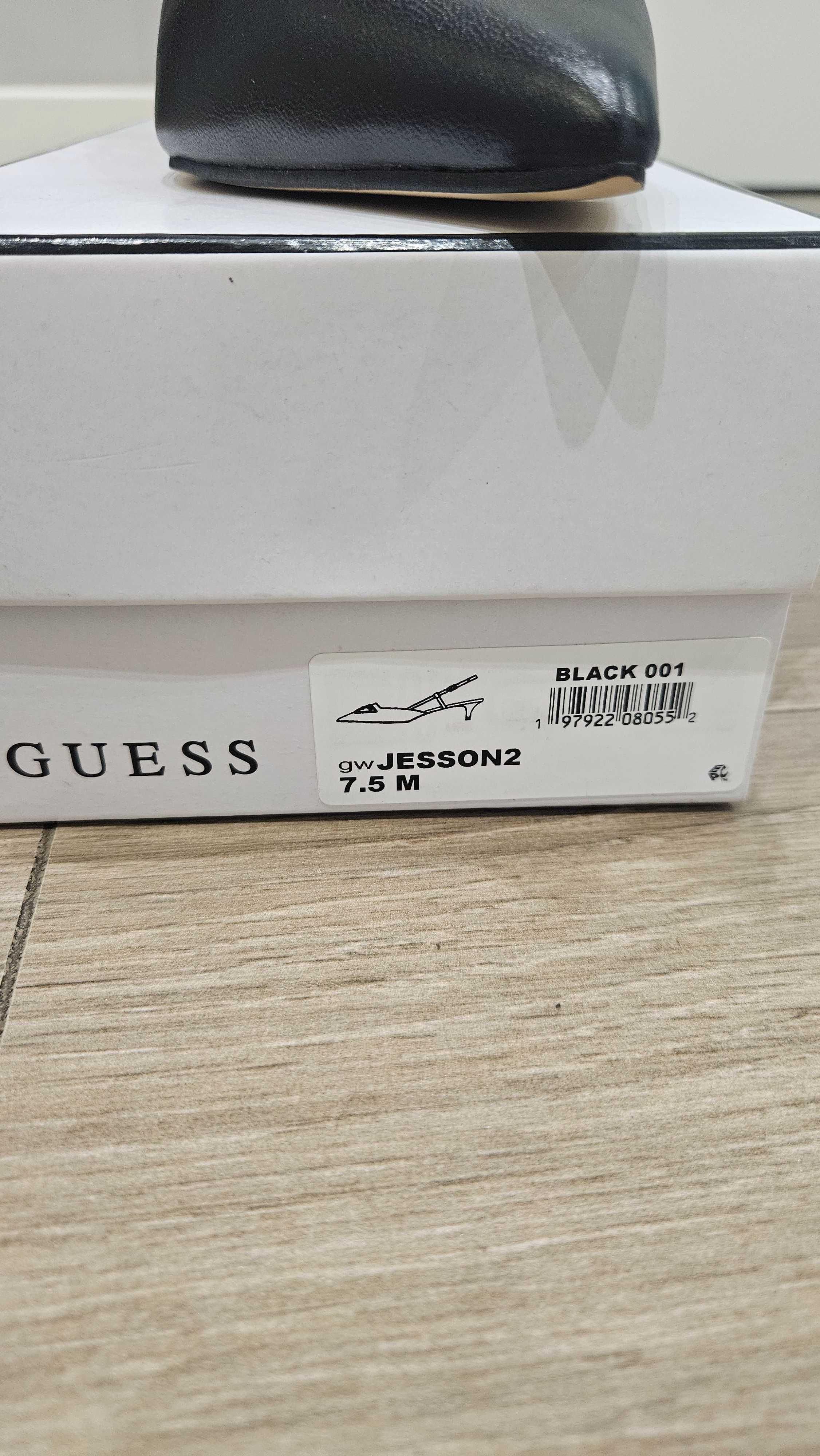 Босоніжки GUESS 38 р-р, шкіра