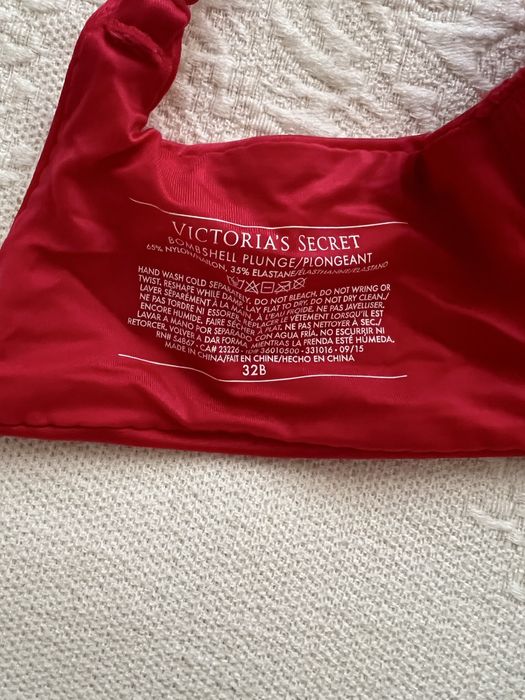 Бюстгалтер красный Victorias Secret