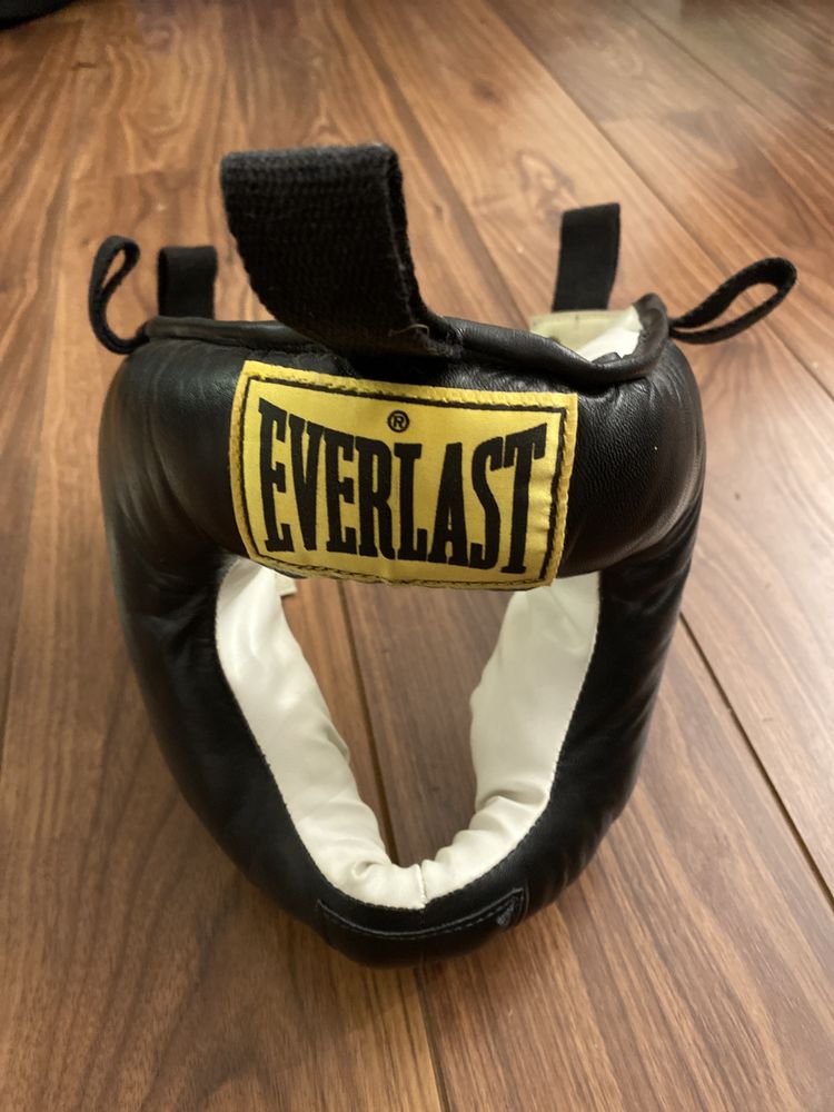 Ochraniacz bokserski na głowę Everlast