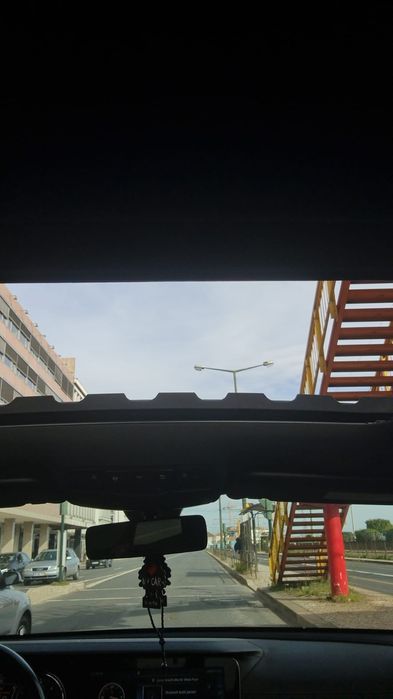 Mercedes Benz E220D AMG LINE