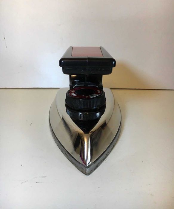 Винтажный, компактный, складной дорожный утюг из СССР. Рабочий