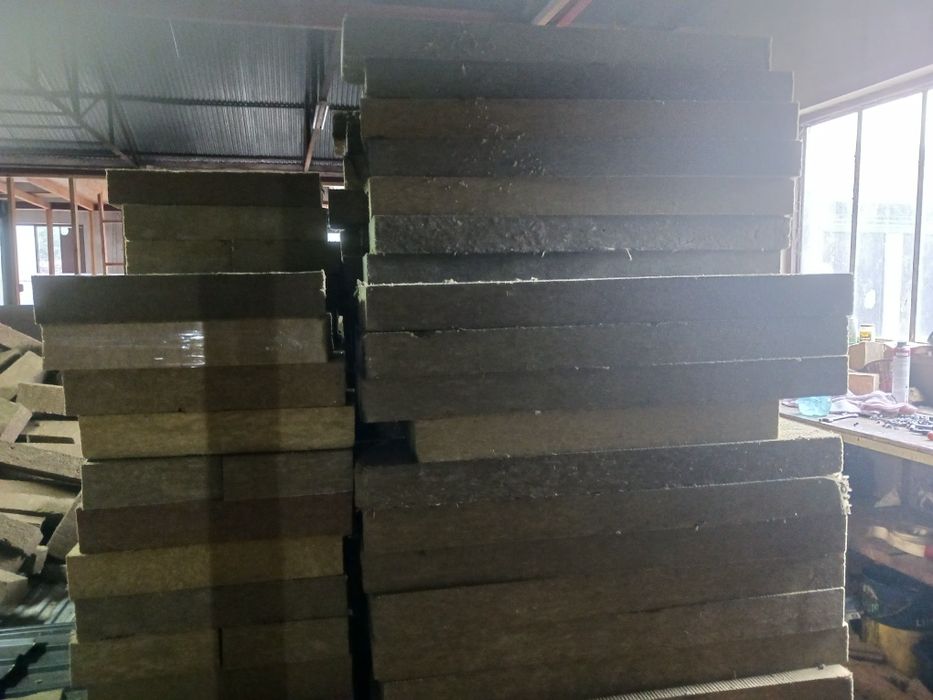 Wełna skalna grubość 10 cm