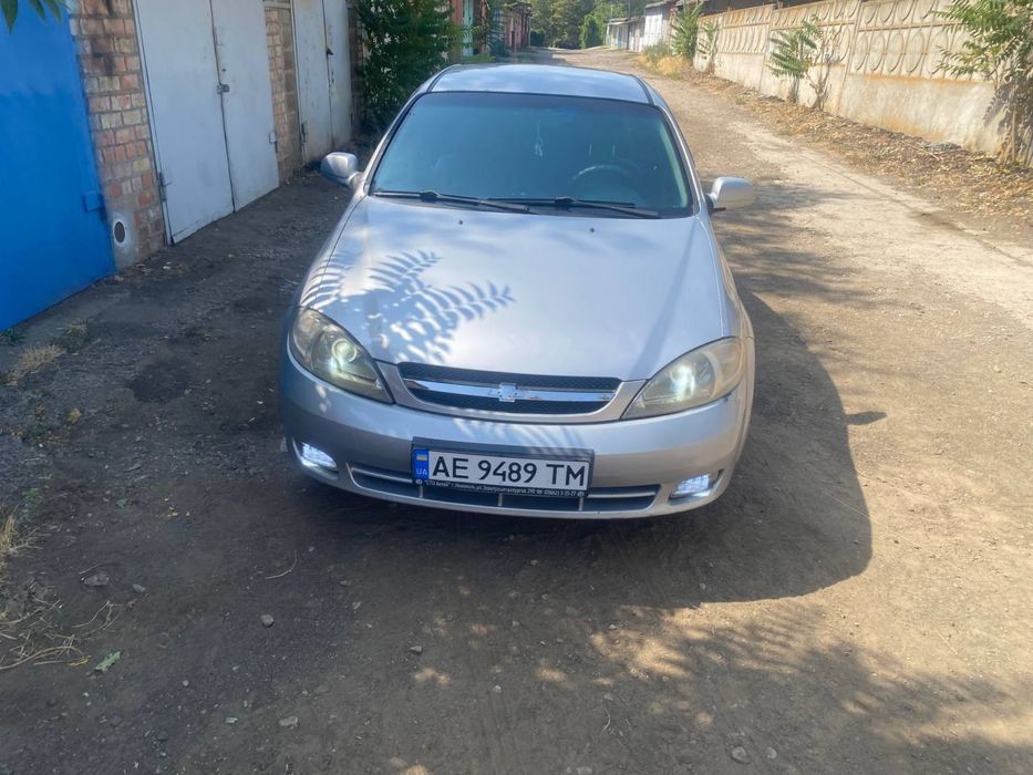 Продам автомобиль chevrolet laccetti хэтчбек