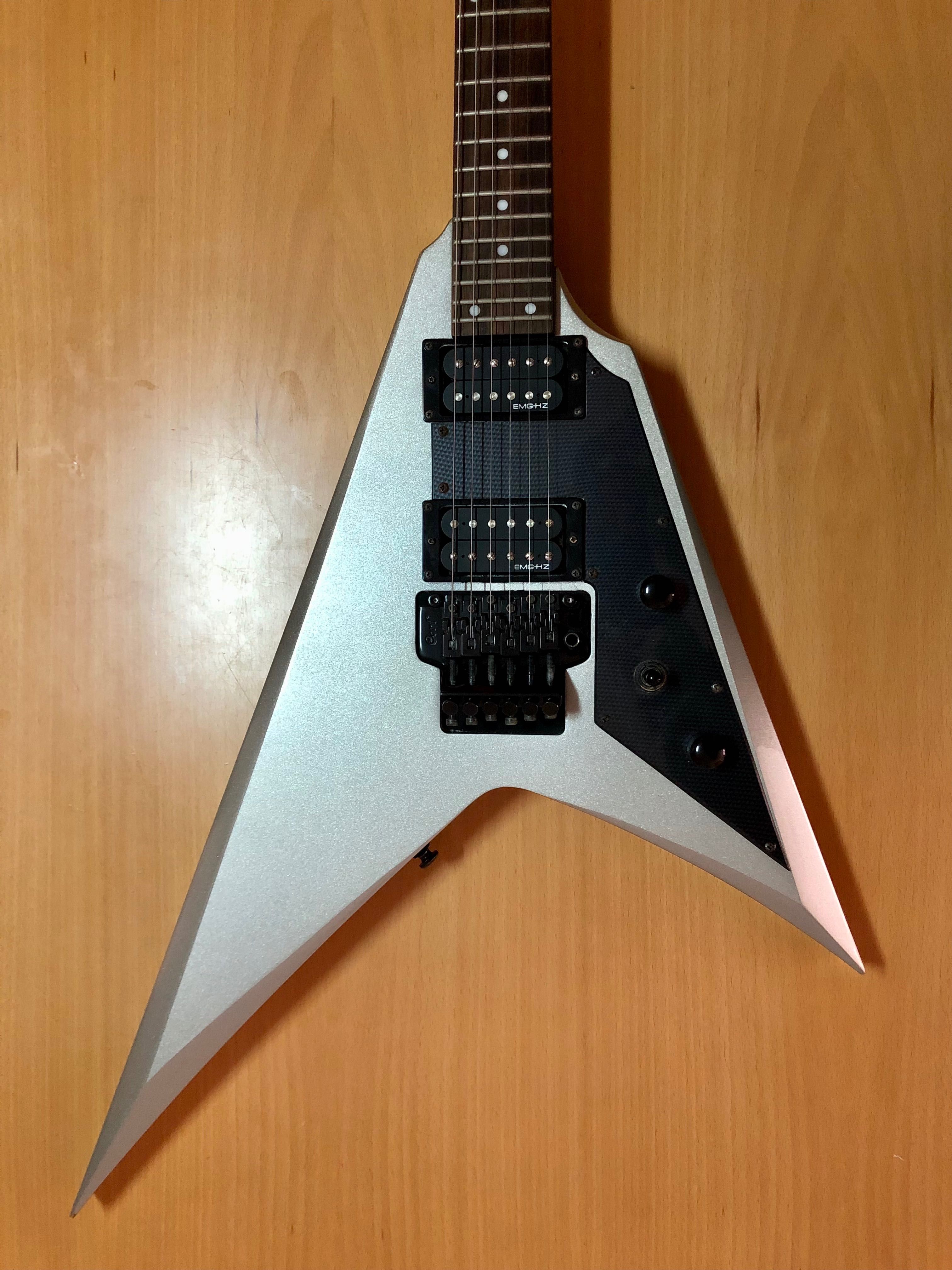 Cort VX-2V (VX-Series) - Guitarra eléctrica