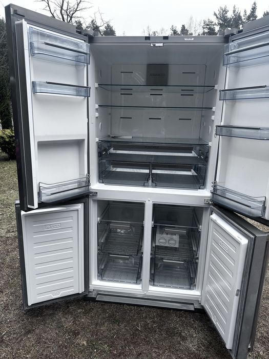 Lodówka SHARP French Door z funkcja paczkowania prożniowego w drzwiach