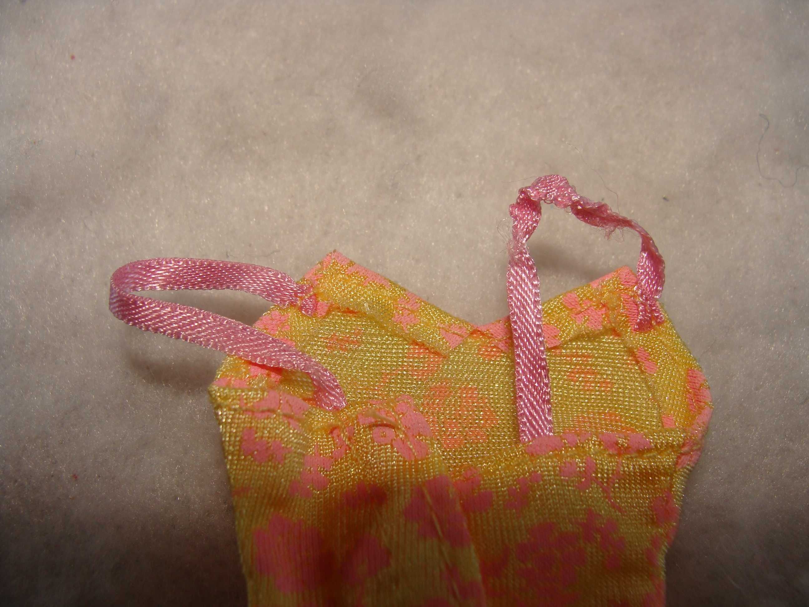 Vestido Boneca Barbie Chic (Ref. G8511) de 2004