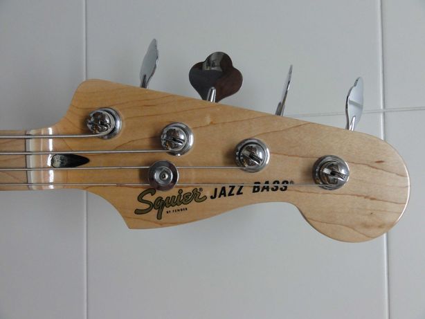 Squier Jazz Bass