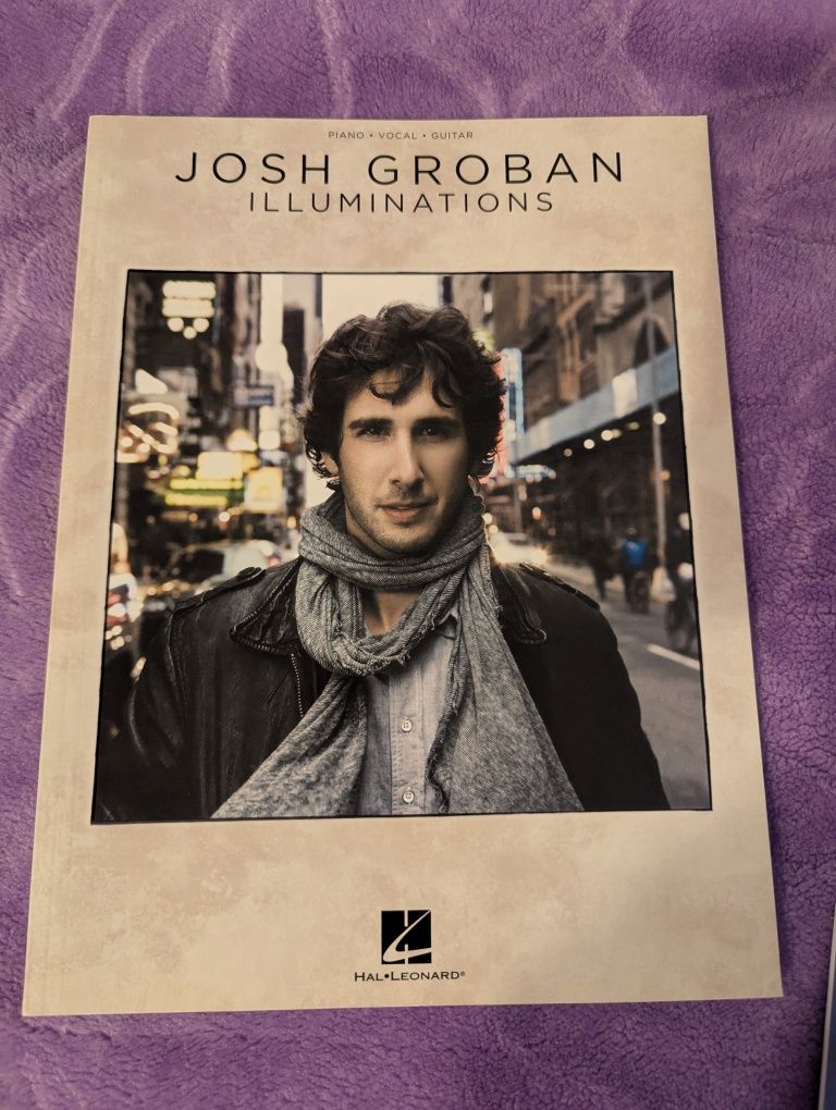 Josh Groban Nuty Illuminations