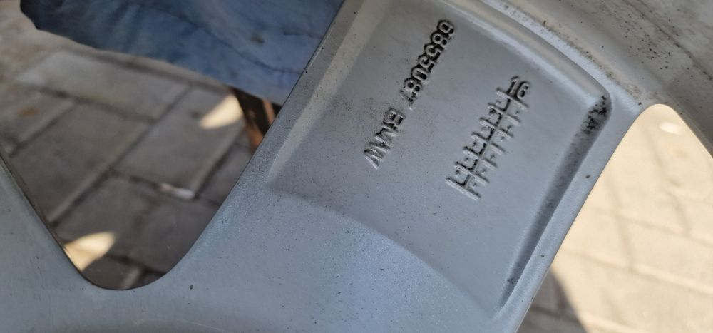 Felgi aluminiowe Bmw R17 5x112 ET54-7.5J+Czujniki