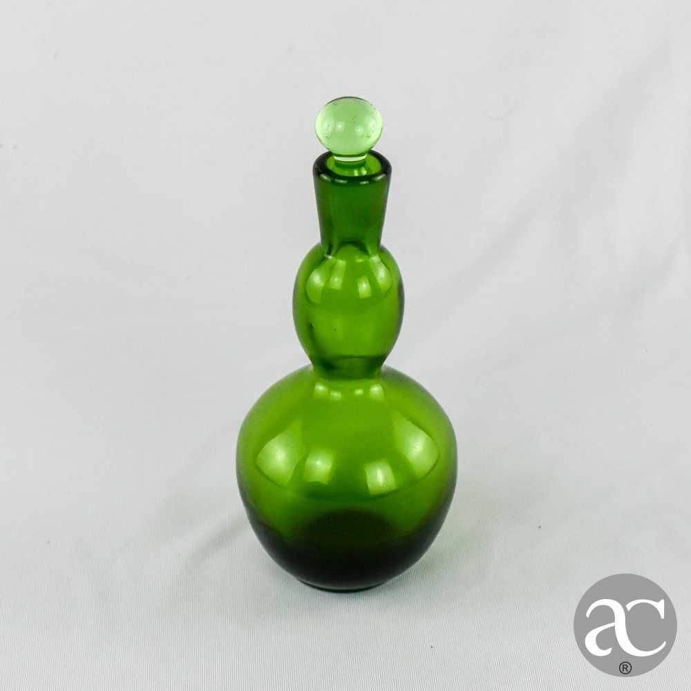 Frasco com rolha vidro soprado forma de cabaça em cor verde, séc. XIX