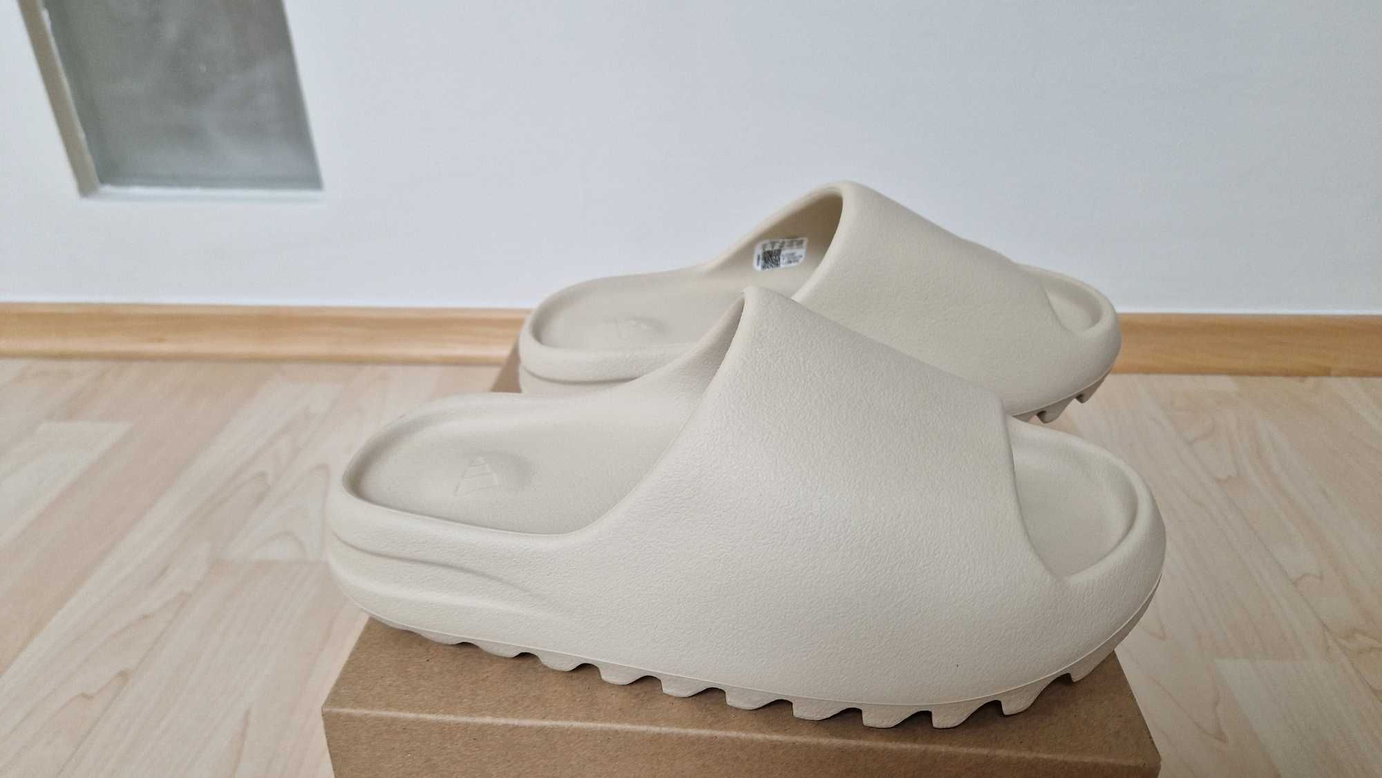 Klapki Adidas Yeezy Slide Bone (Restock) 6 US = 39 EUR