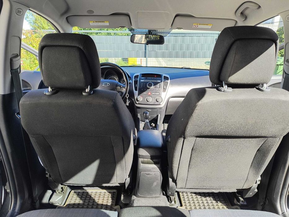 Kia Ceed kombi  1.4 2010r