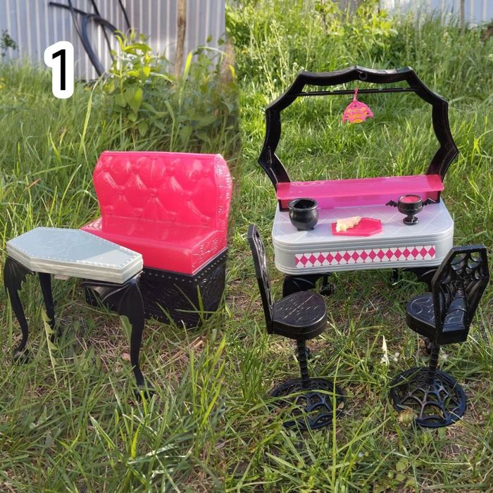 Ляльки барбі оригінальні та монстер хай