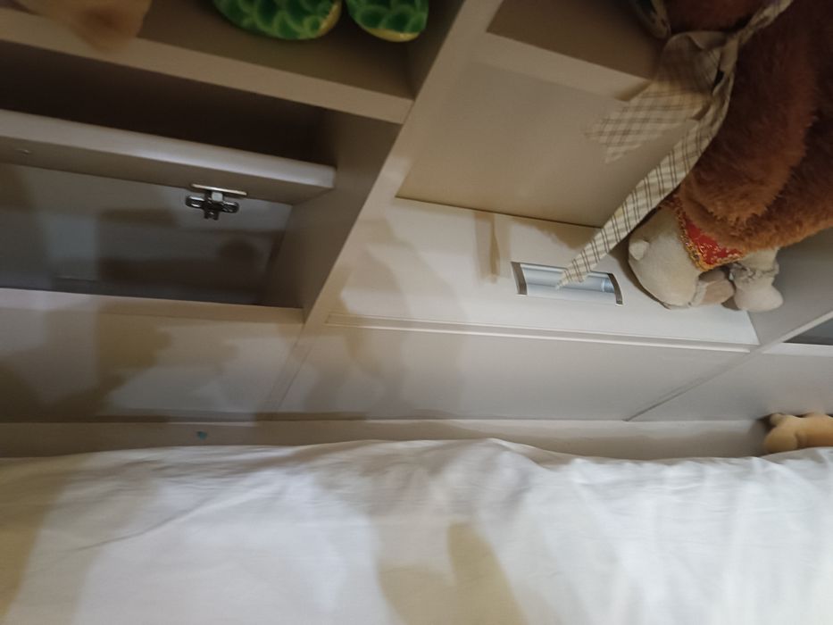 Меблі, стіл, шафа, тумба, полка, дитяча, ліжко, диван, кровать