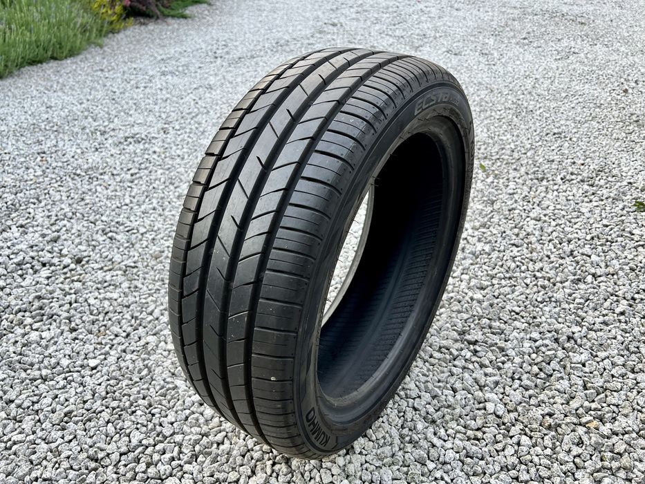 Opona 195/45/16 Kumho Ecsta HS52 rok 2022 letnia stan bdb