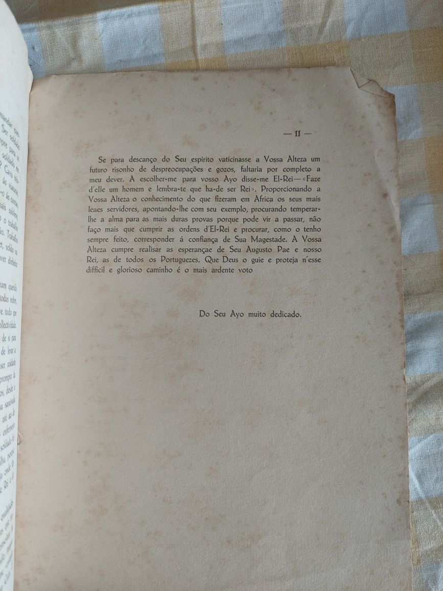 Livro a memoria  Mousinho Albuquerque 1929 Lourenço marques
