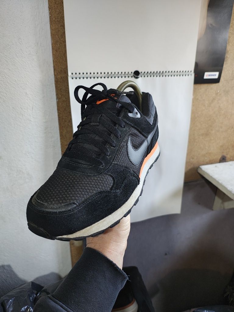 Buty sportowe Nike. Rozmiar 41 wkładka 26cm.