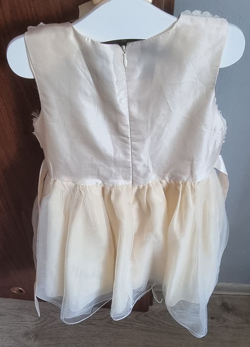 Sukienka dla dziewczynki 122