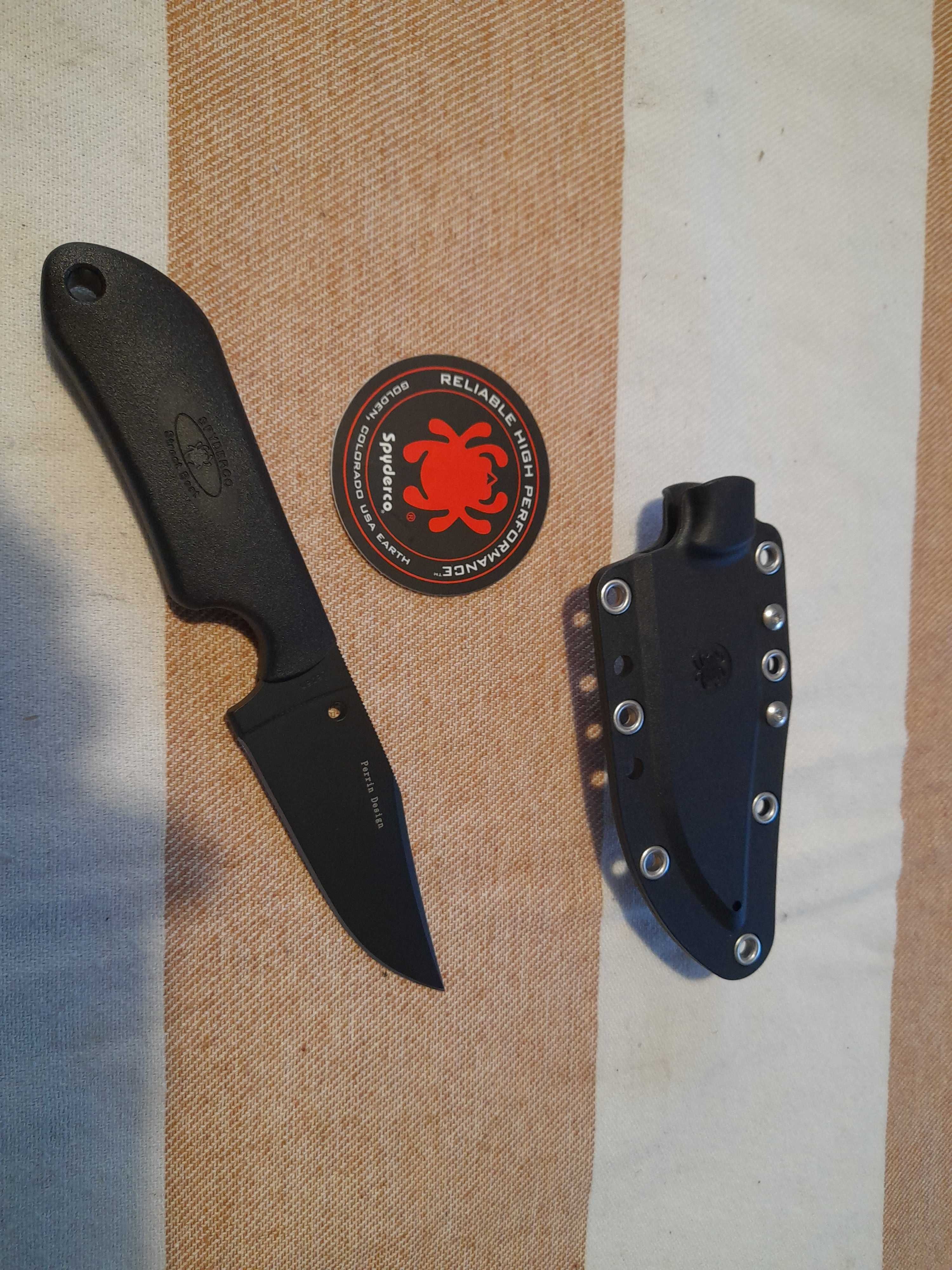 Nóż Spyderco Perrin Street Beat Plain (FB15PBBK)