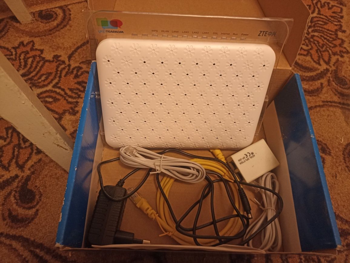 Оптичний модем ONU P1501D1;   INNBoxG21.   Adsl модеми zte 2х видів.