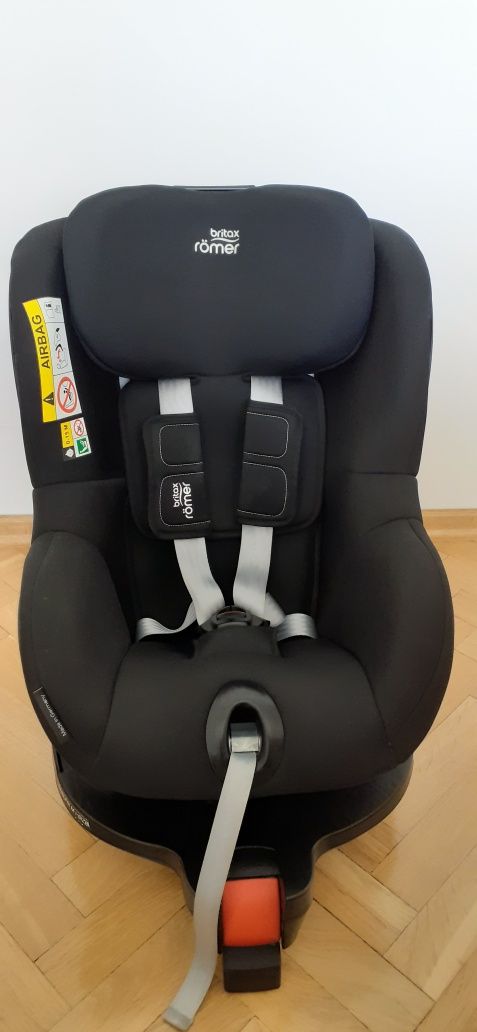 Fotelik samochodowy Britax DUALFIX M i-SIZE,stan bdb