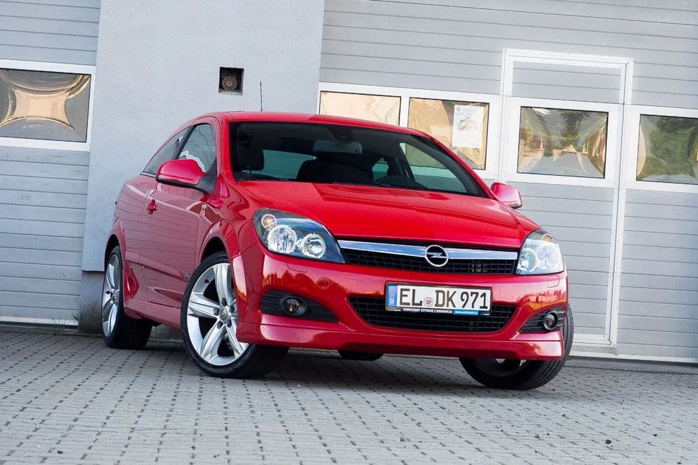 Opel Astra 1.8 140KM GTC OPCLine Klimatronic Czujniki Sport Opłacona GWARANCJA
