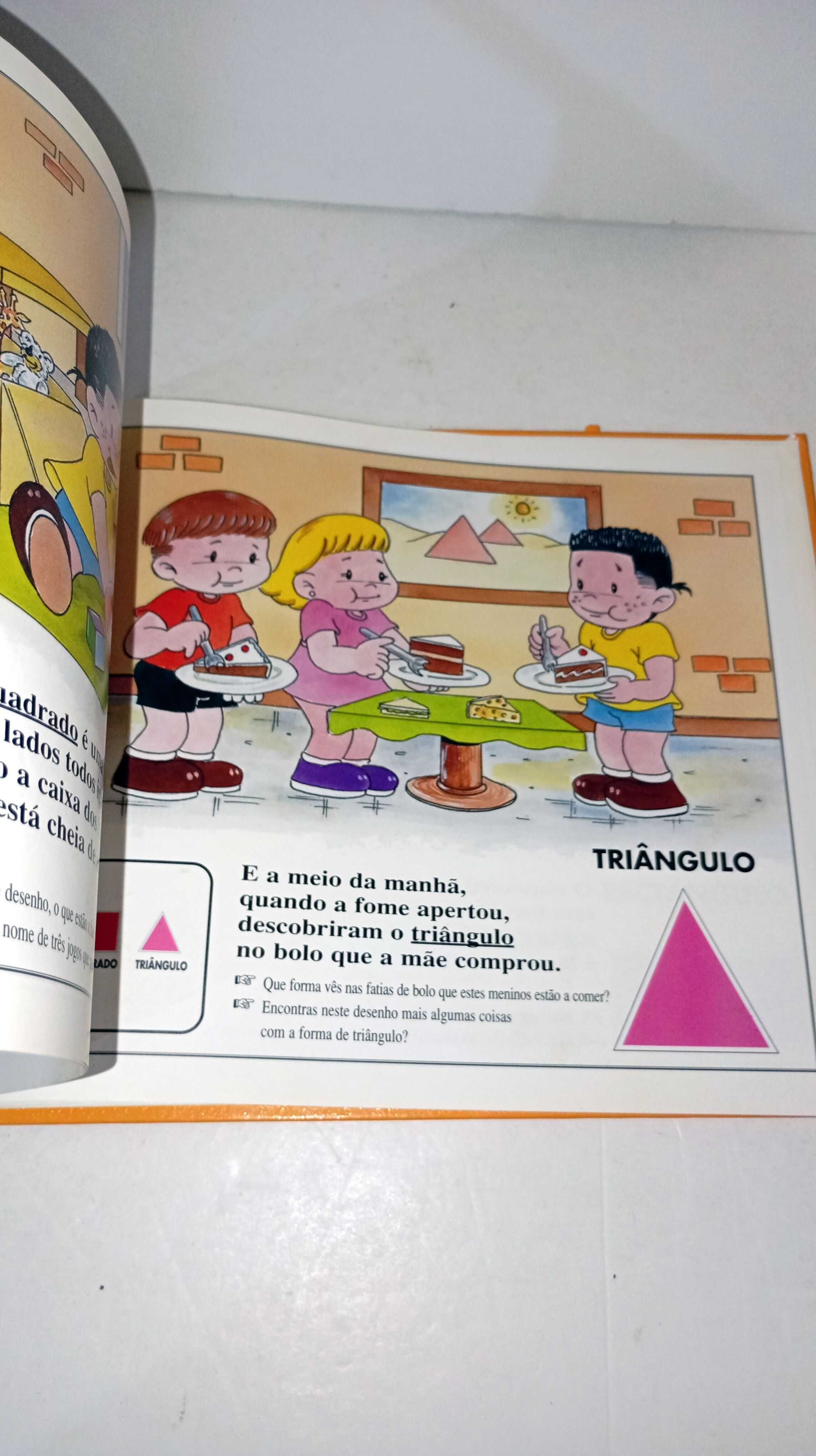 Vamos à Escola Aprender as Formas