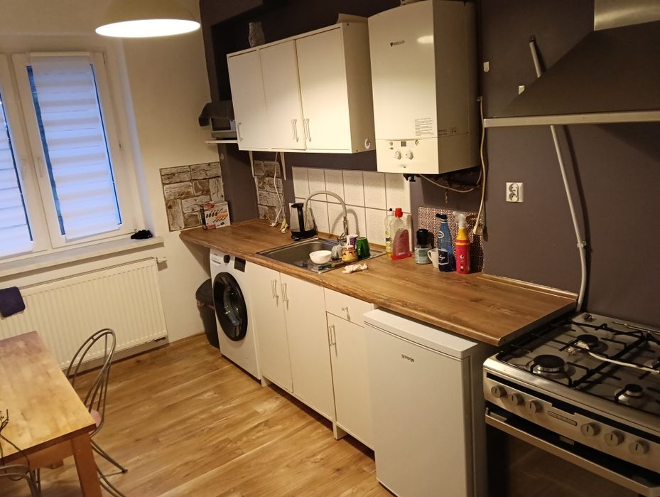 Wynajmę mieszkanie 2 pokojowe w Jeleniej Górze w okolicy Castoramy.