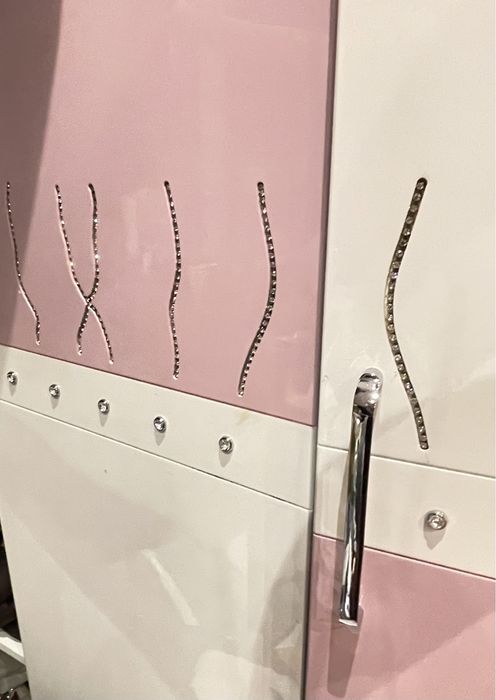 Zestaw mebli do pokoju dla dziewczynki (Fiorento)