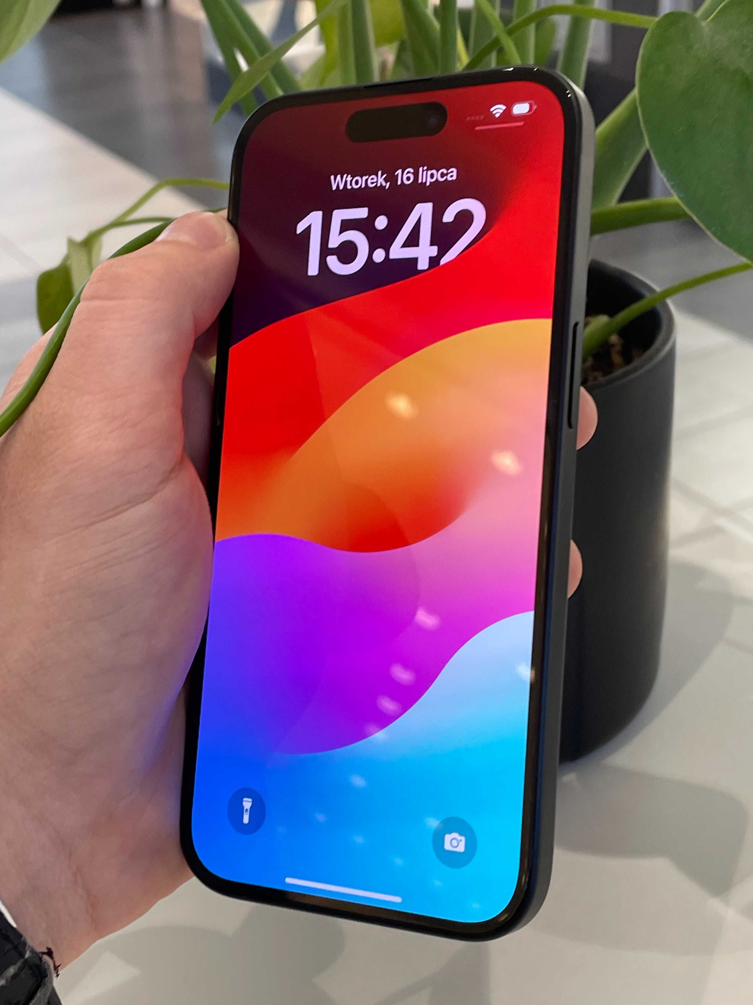iPhone 15 128 GB Black - jak nowy!