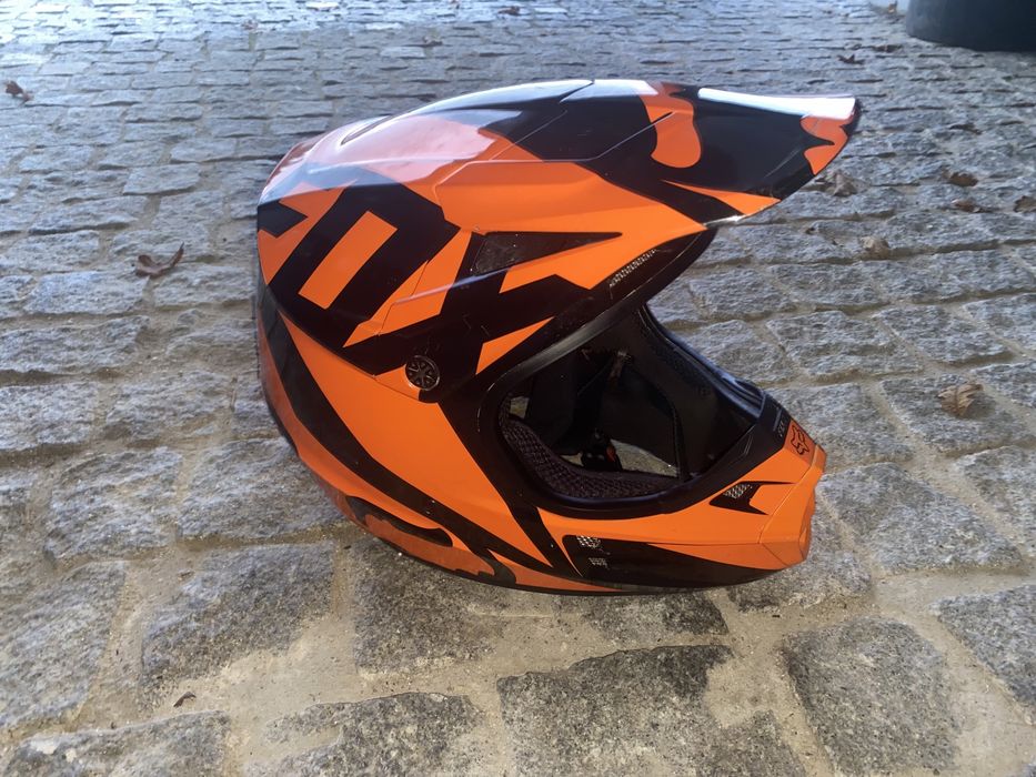 Capacete fox v1  usado