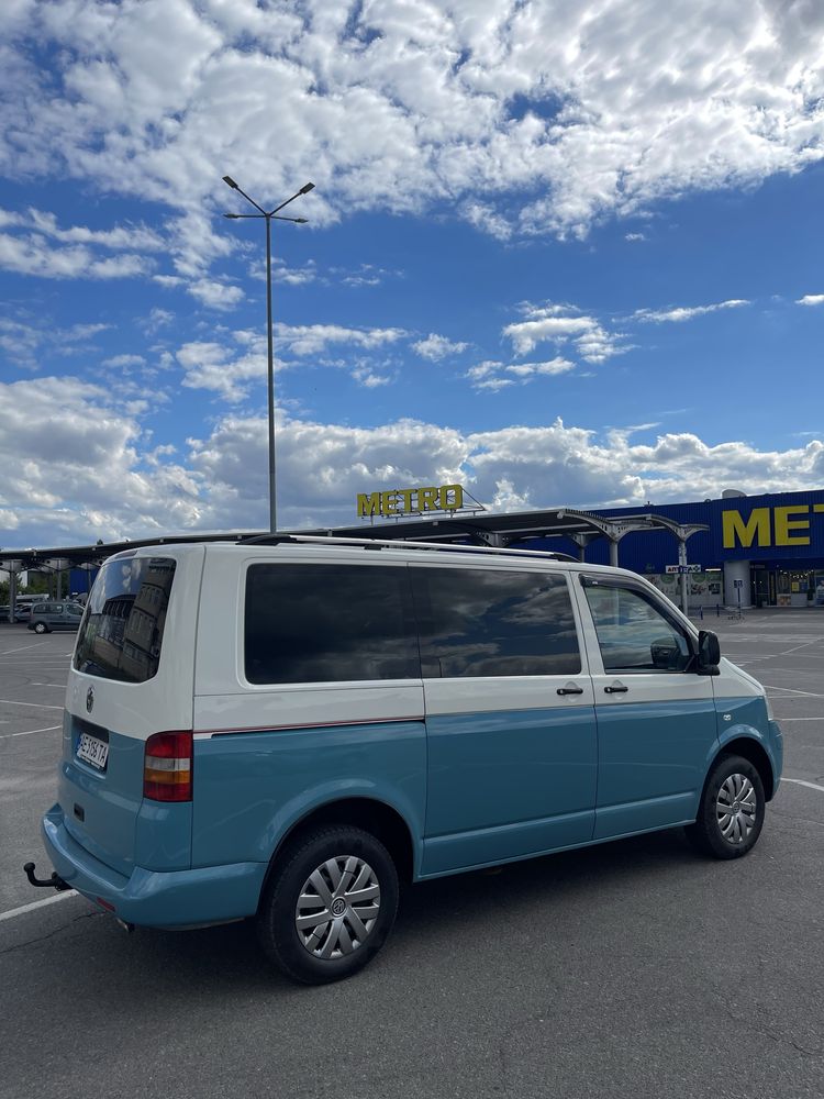 Volkswagen T5 2009 газ/бенз, Оригінальний пасажир, бус, мінівен, обмін
