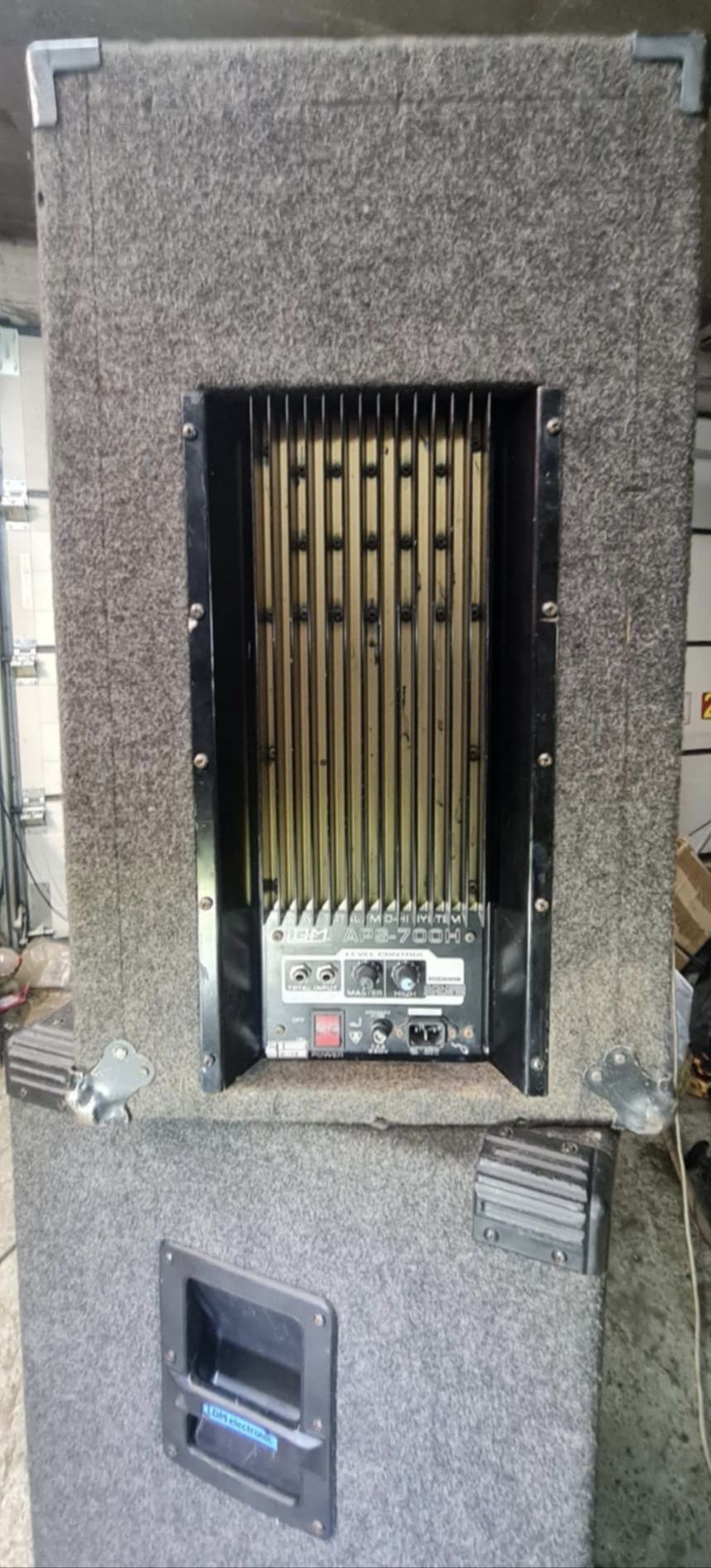 kolumny estradowe aktywne LDM aps 700h CELESTION trójdrożne jak P315