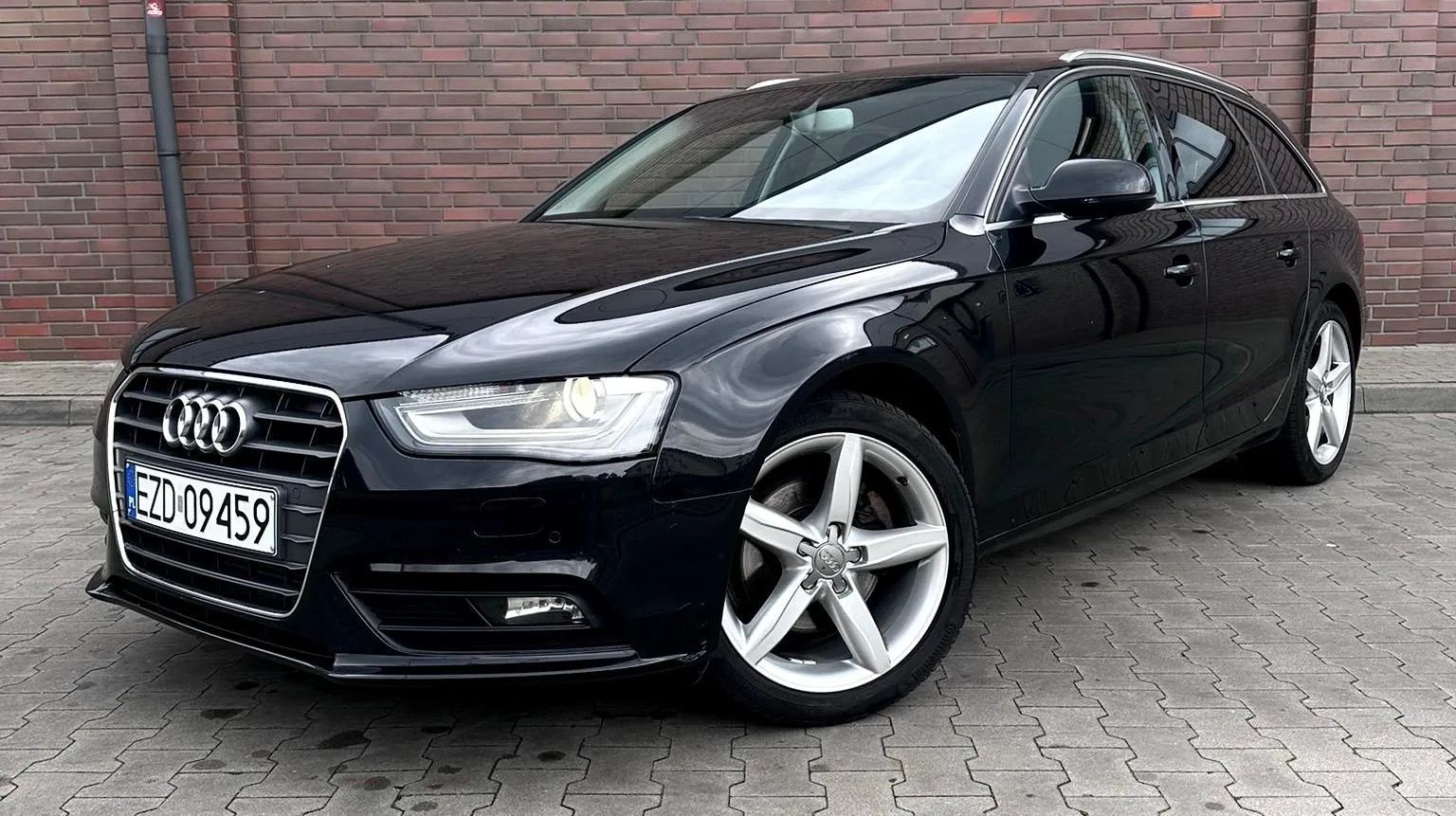 Audi A4 Super Stan Bezwypadkowy!!!