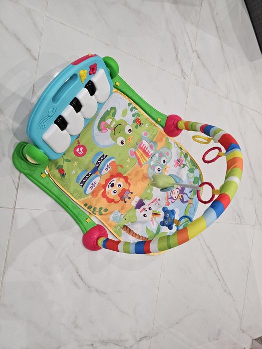 Tapete de atividades infantil