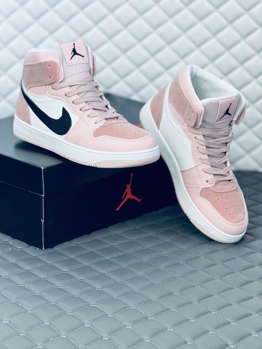 Nike Air Retro Jordan 1 pink кроссовки хайтопы женские розовые Джордан