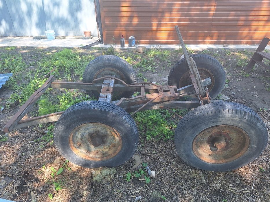 Wóz konnny z kołami