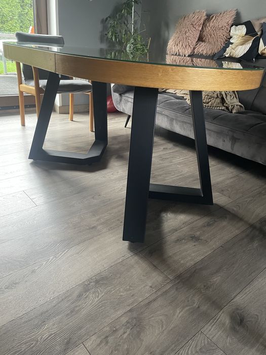 Stol loft okragly i owalny rozkladany z szybą