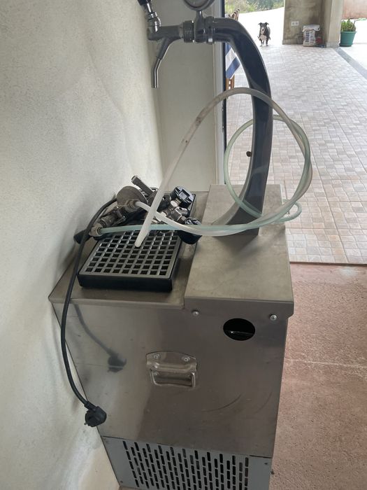 Maquina cerveja como nova