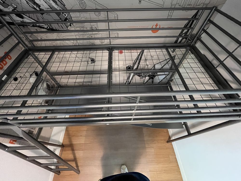 Rama łóżka loft IKEA SVARTA plus blat