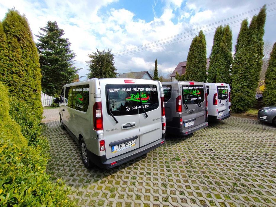 Wypożyczalnia busów - Wynajem busa 9 osobowy Renault Trafic - NOWE