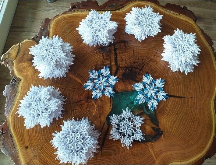 Śnieżynki gwiazdki na okno choinkę QUILLING RĘKODZIEŁO