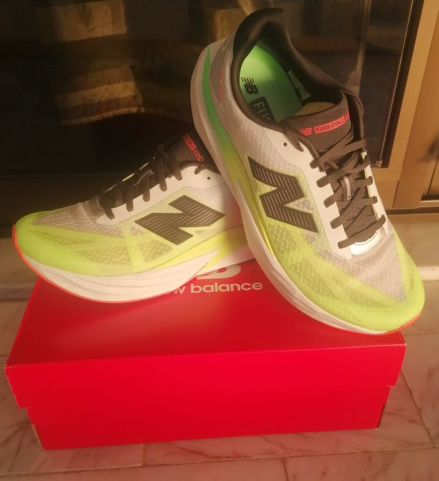 New Balance Rebel Fuelcell V5 (Novos)