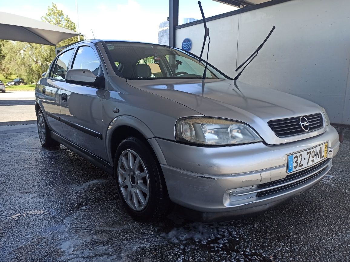 Opel Astra 1.2 16v