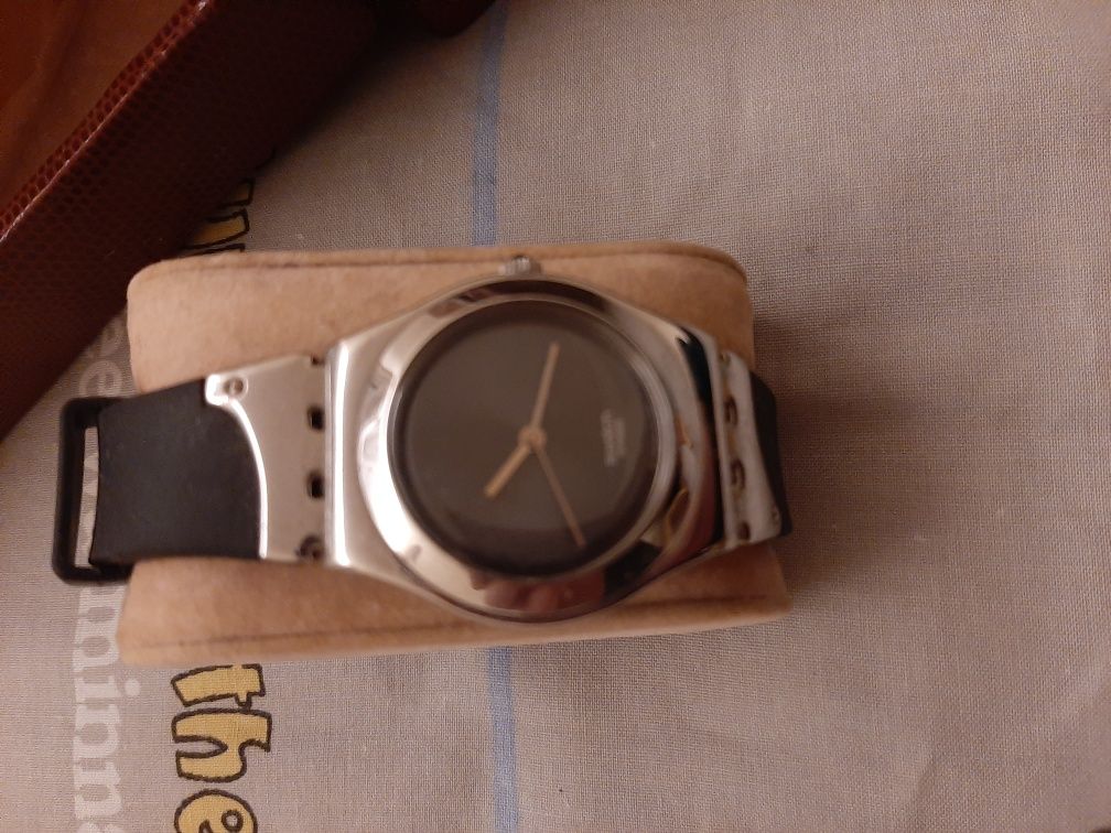 Relogio swatch..
