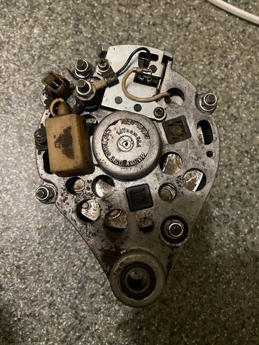 Продам генератор ВАЗ 2108 2109 21099 08 09 БОЛГАРИЯ