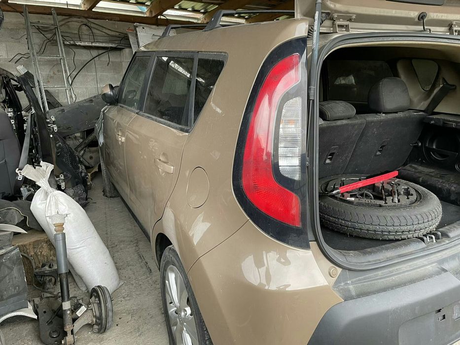 Кіа соул на запчастини